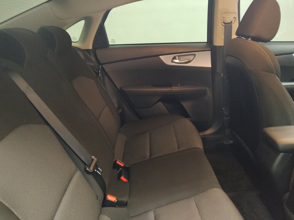2023 Kia Forte in Des Moines, IA 50310 - 18120238 19