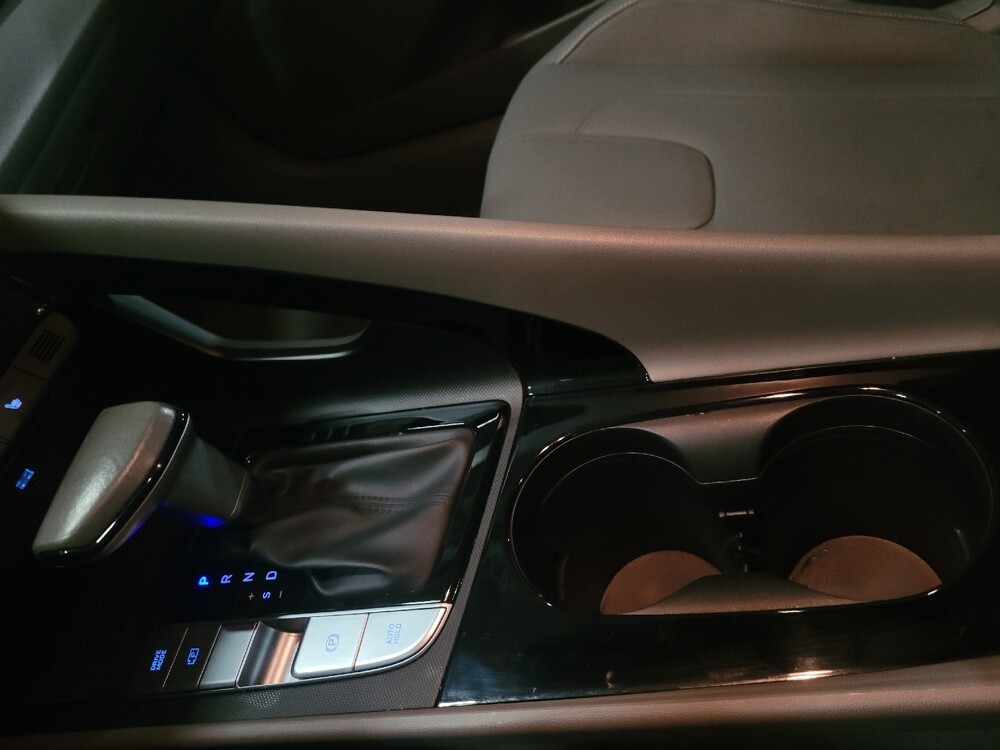 2023 Hyundai Elantra in Williamstown, NJ 8094 - 18120239 26