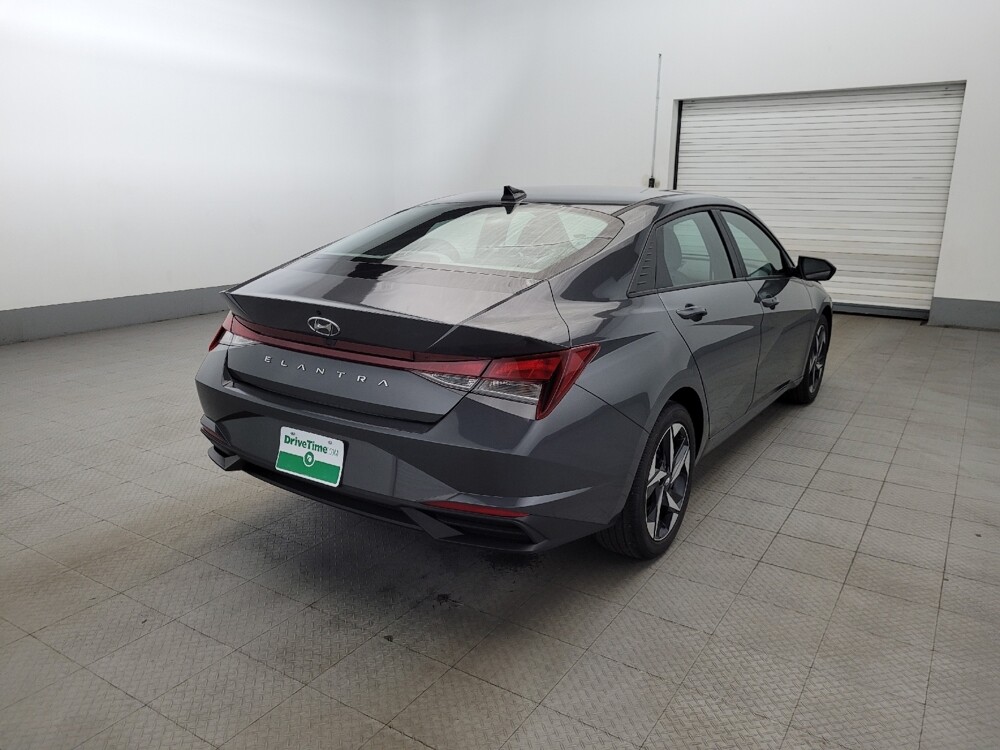 2023 Hyundai Elantra in Williamstown, NJ 8094 - 18120239 9