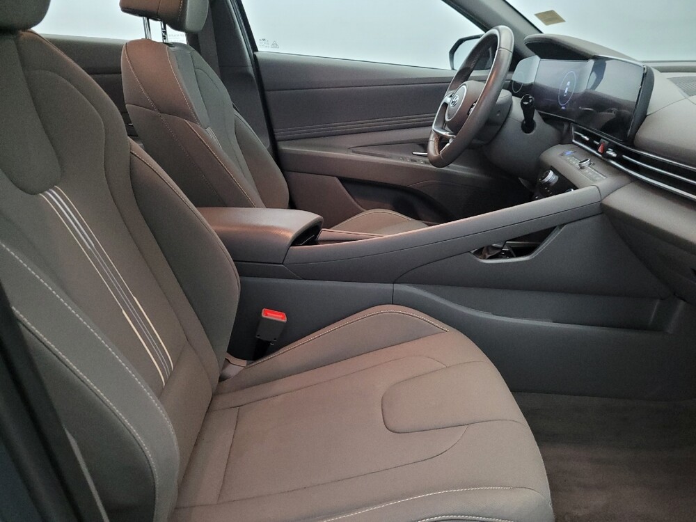 2023 Hyundai Elantra in Williamstown, NJ 8094 - 18120239 21