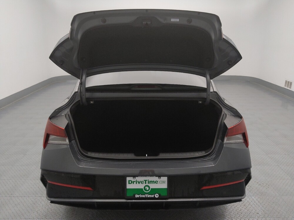 2025 Hyundai Elantra in St. Louis, MO 63136 - 18120244 29