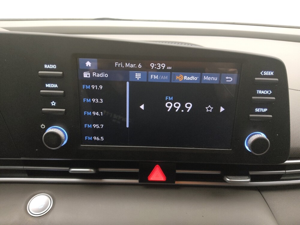 2025 Hyundai Elantra in St. Louis, MO 63136 - 18120244 25