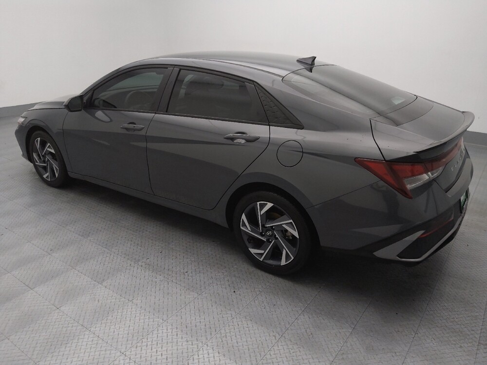 2025 Hyundai Elantra in St. Louis, MO 63136 - 18120244 3