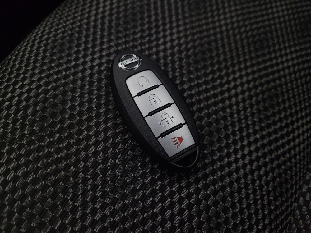 2019 Nissan Rogue Sport in Glendale, AZ 85301 - 18120253 32