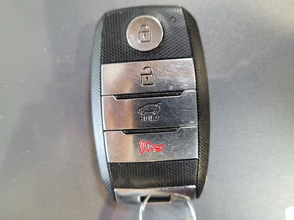 2020 Kia Sorento in Sacramento, CA 95821 - 18120255 32