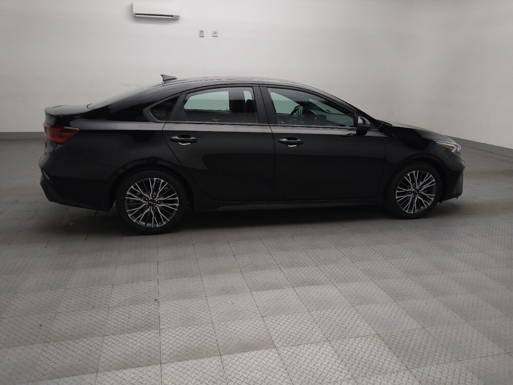 2023 Kia Forte in Oklahoma City, OK 73139 - 18120261 10