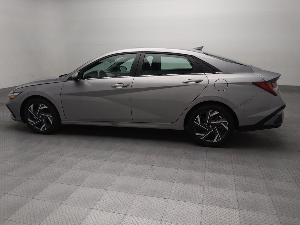 2025 Hyundai Elantra in Oklahoma City, OK 73139 - 18120262 3