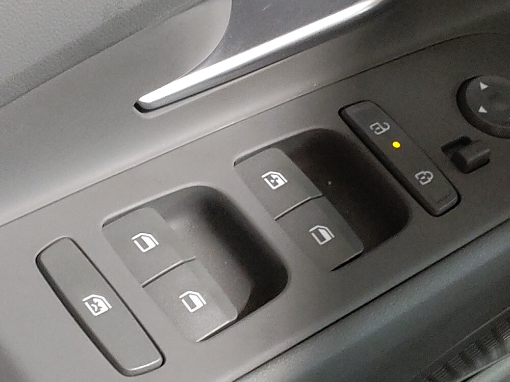 2025 Hyundai Elantra in Oklahoma City, OK 73139 - 18120262 25