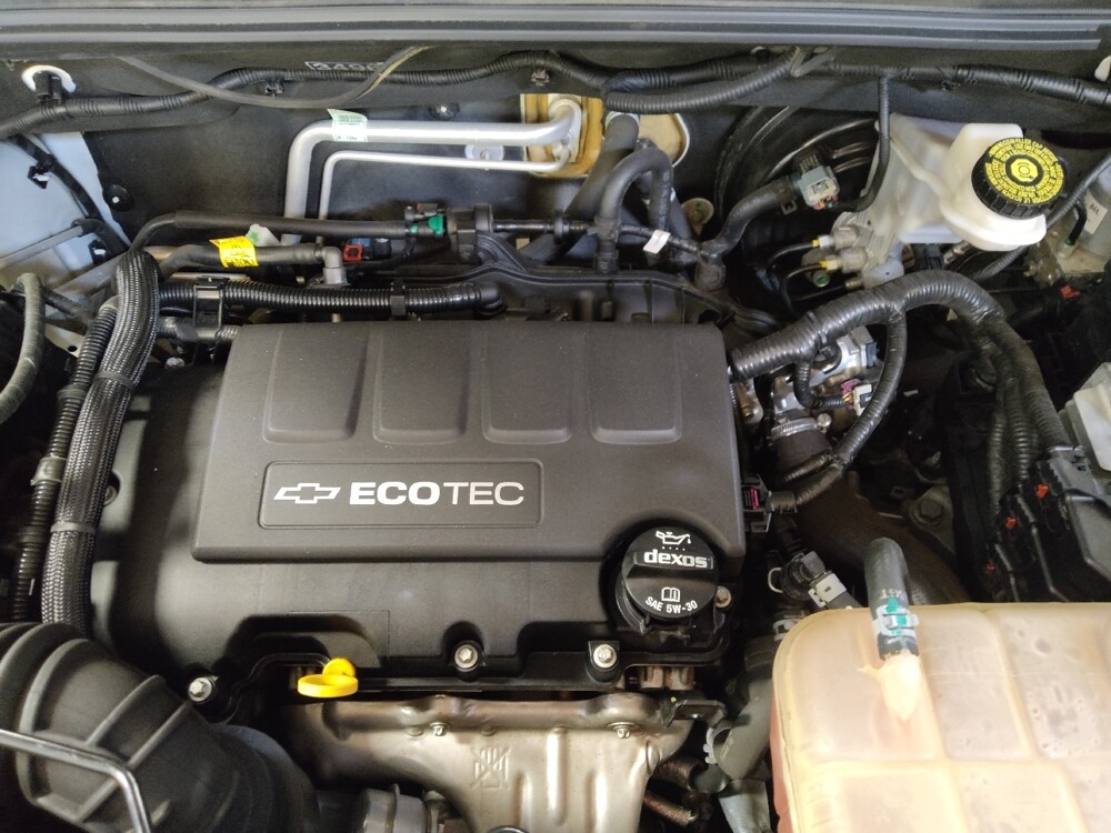 2018 Chevrolet Trax in Torrance, CA 90504 - 18120267 30