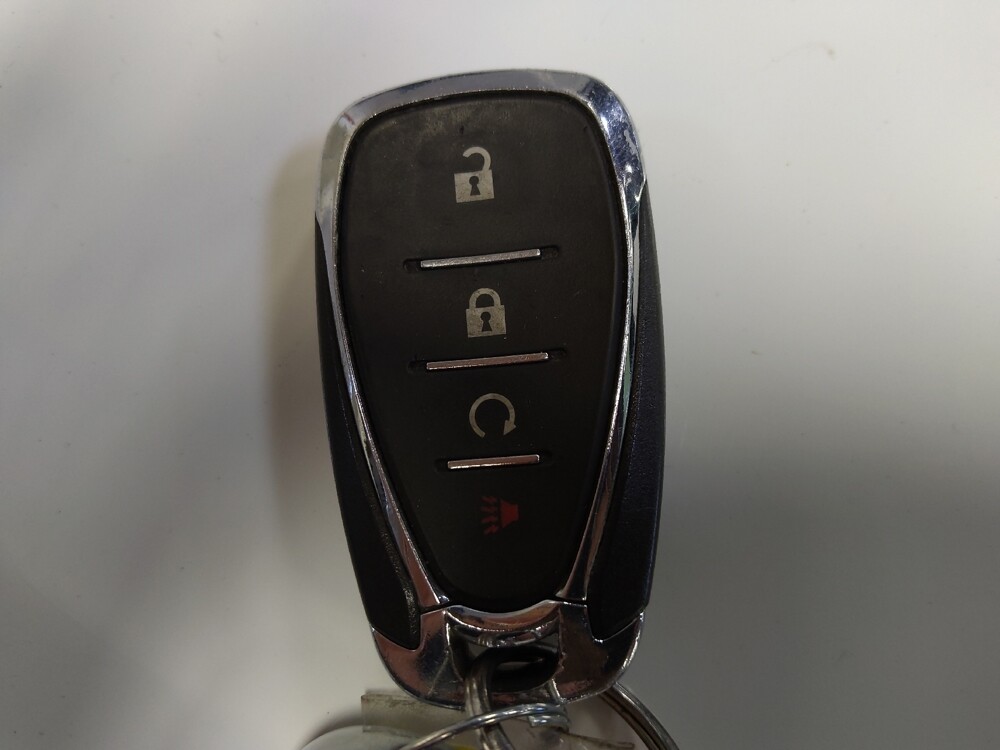 2018 Chevrolet Trax in Torrance, CA 90504 - 18120267 32