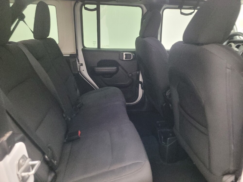 2018 Jeep Wrangler in Downey, CA 90241 - 18120271 19