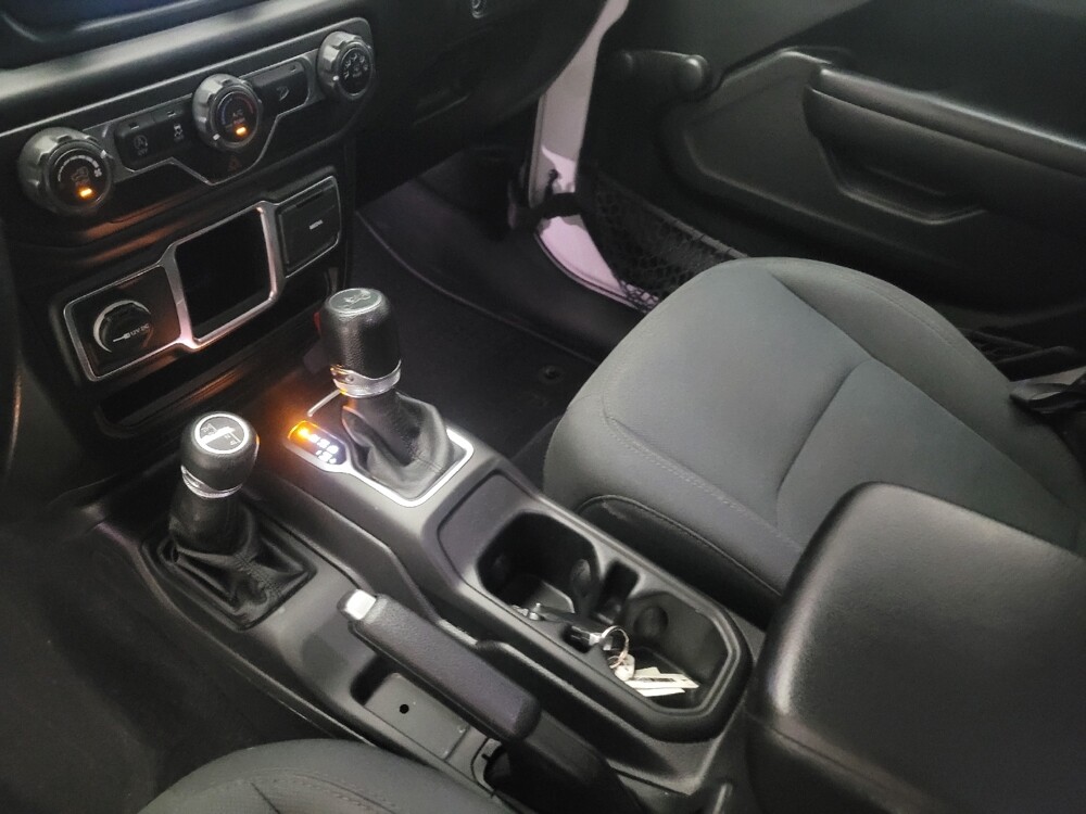 2018 Jeep Wrangler in Downey, CA 90241 - 18120271 26