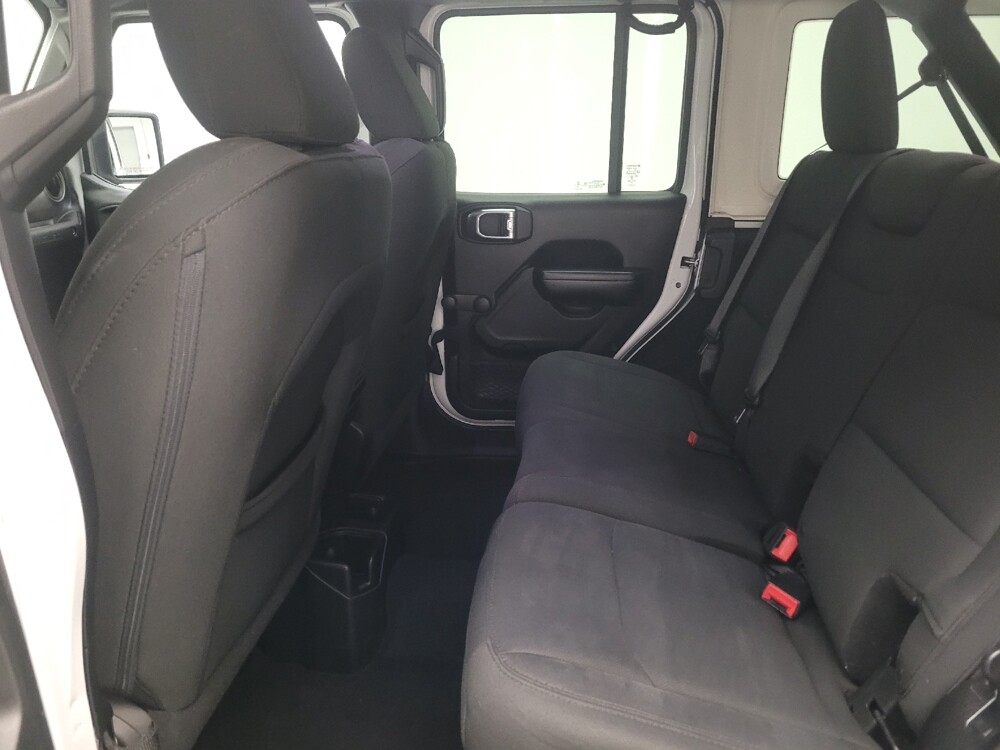 2018 Jeep Wrangler in Downey, CA 90241 - 18120271 18