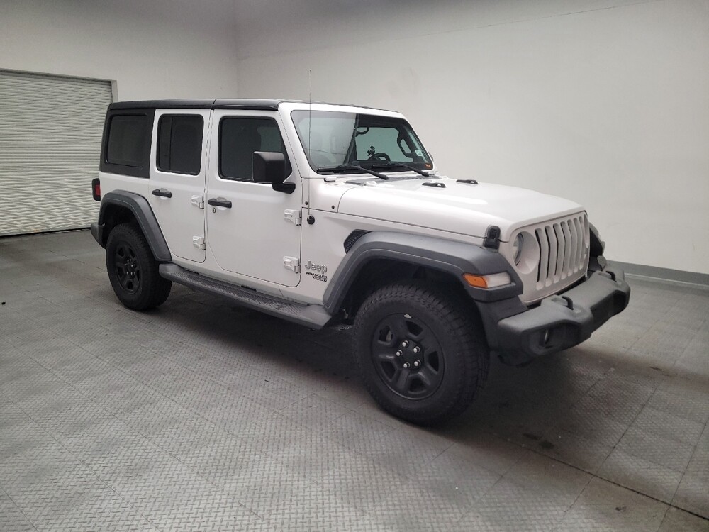 2018 Jeep Wrangler in Downey, CA 90241 - 18120271 11