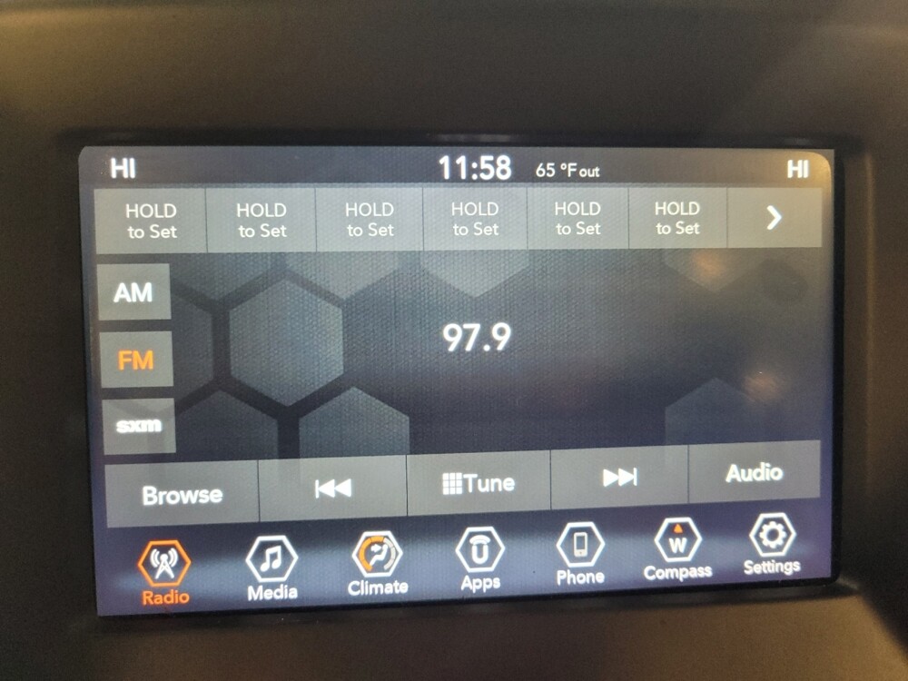 2020 Jeep Compass in Columbia, SC 29210 - 18120273 25