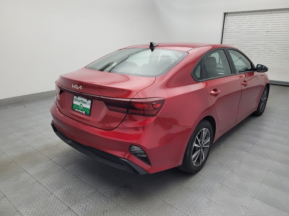 2024 Kia Forte in Winston-Salem, NC 27103 - 18120275 9