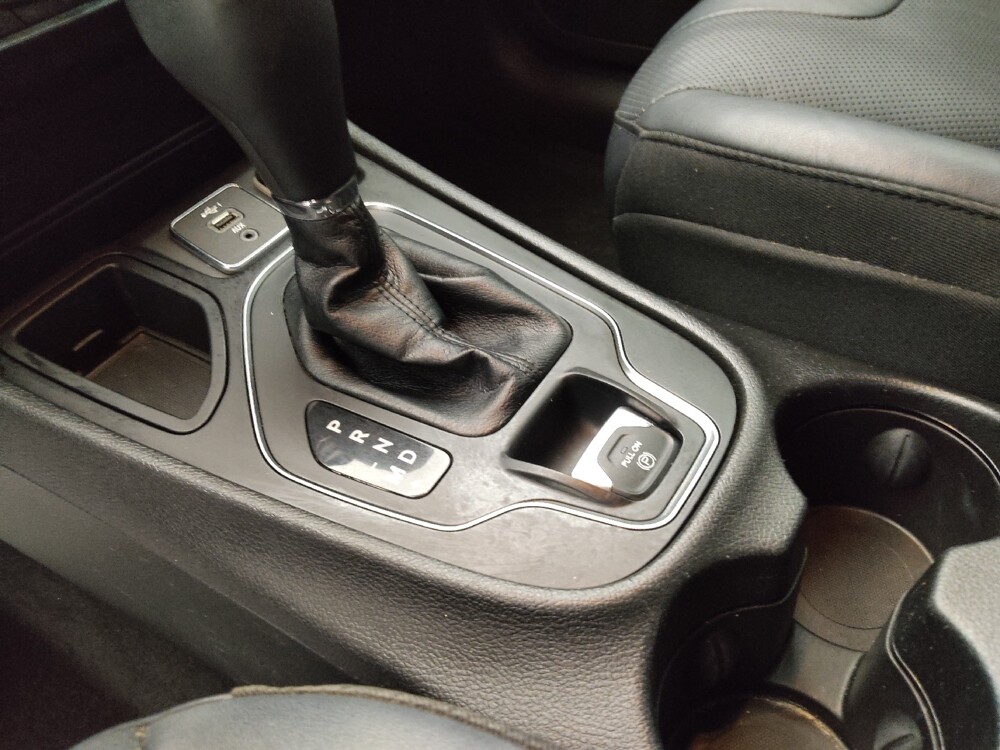 2021 Jeep Cherokee in Tallahassee, FL 32304 - 18120276 26