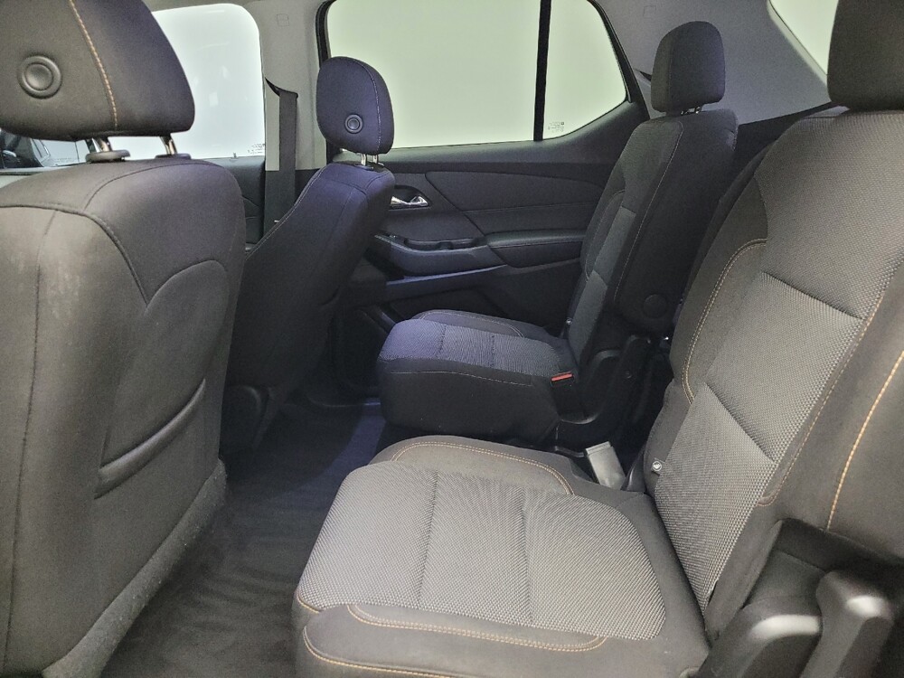 2019 Chevrolet Traverse in Grand Rapids, MI 49508 - 18120279 18