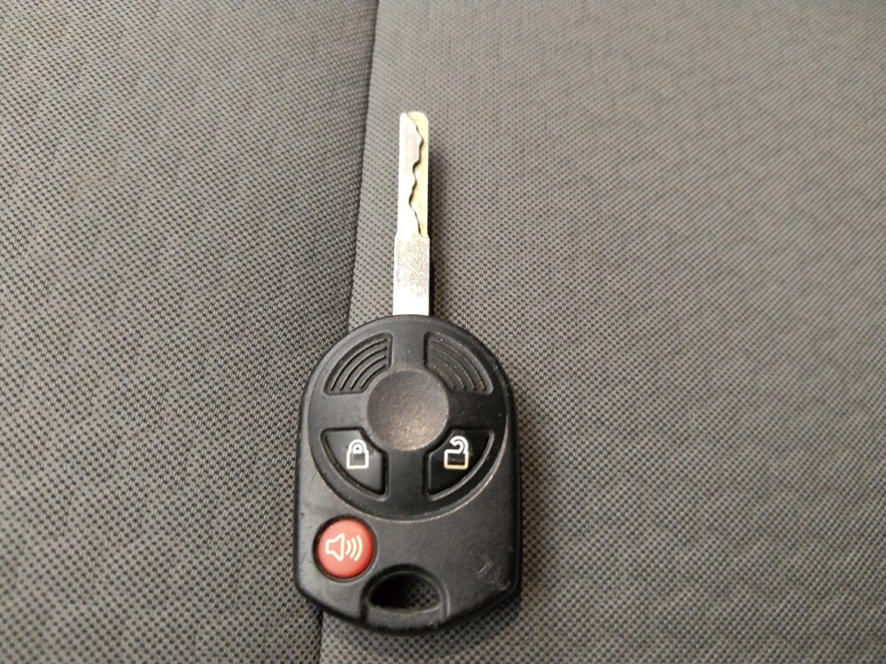 2018 Ford Escape in Springfield, MO 65807 - 18120281 32