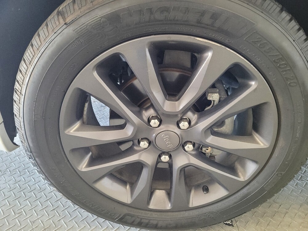 2018 Jeep Grand Cherokee in Downey, CA 90241 - 18120285 31