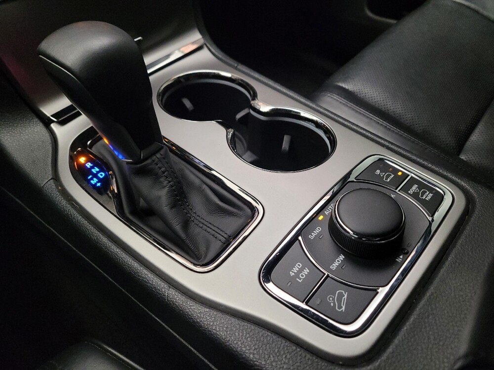 2018 Jeep Grand Cherokee in Downey, CA 90241 - 18120285 26