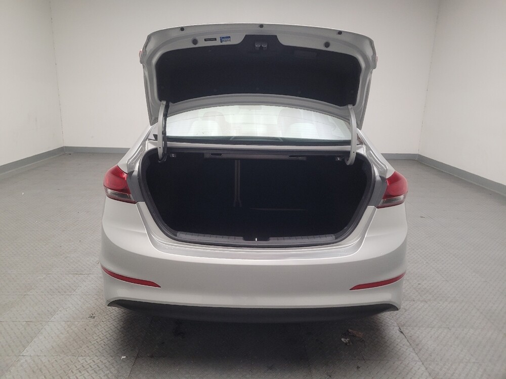 2018 Hyundai Elantra in Downey, CA 90241 - 18120287 29