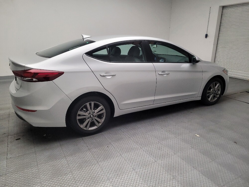 2018 Hyundai Elantra in Downey, CA 90241 - 18120287 10