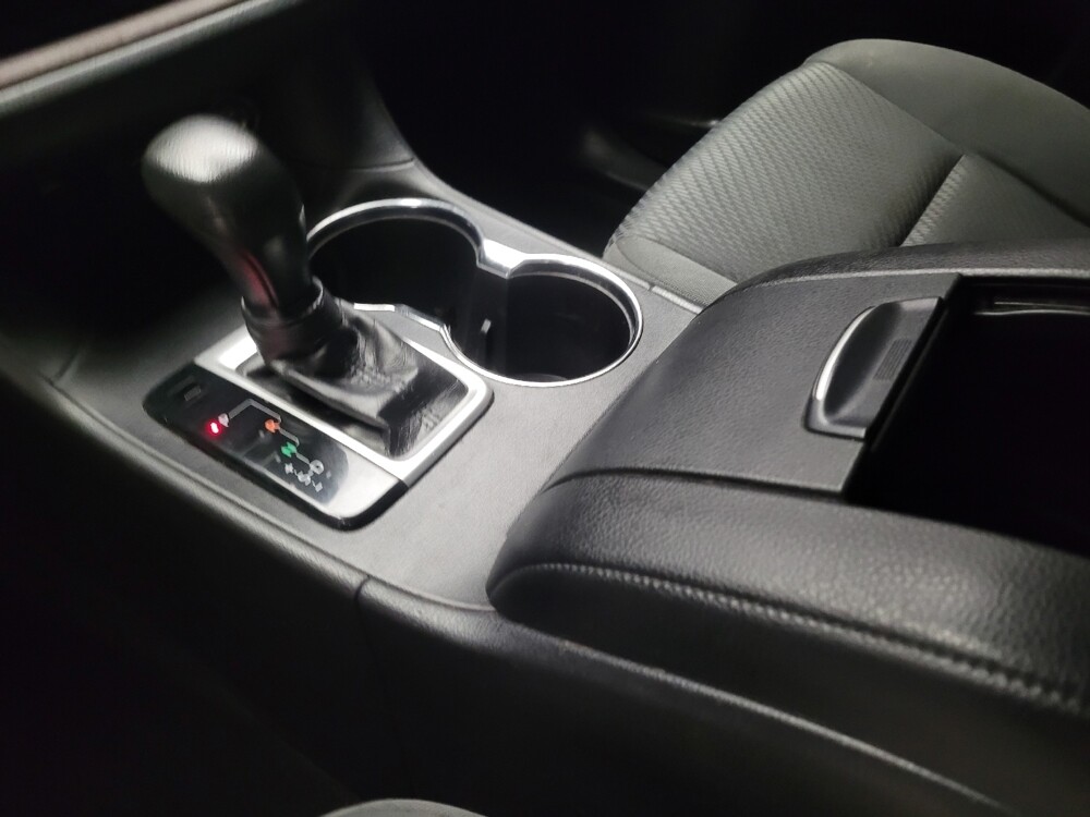 2019 Toyota Highlander in Downey, CA 90241 - 18120289 26