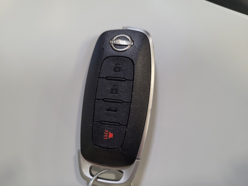 2024 Nissan Sentra in Montclair, CA 91763 - 18120290 32