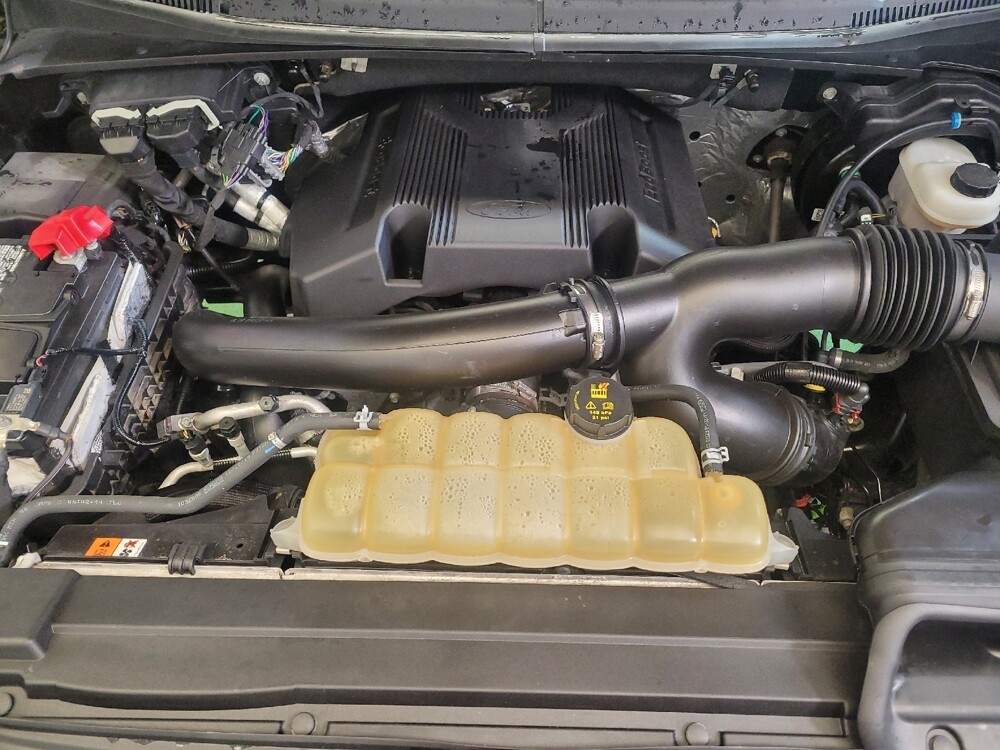 2019 Ford F150 in Maple Heights, OH 44137 - 18120293 30