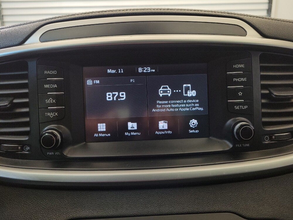 2020 Kia Sorento in Cincinnati, OH 45255 - 18120296 25