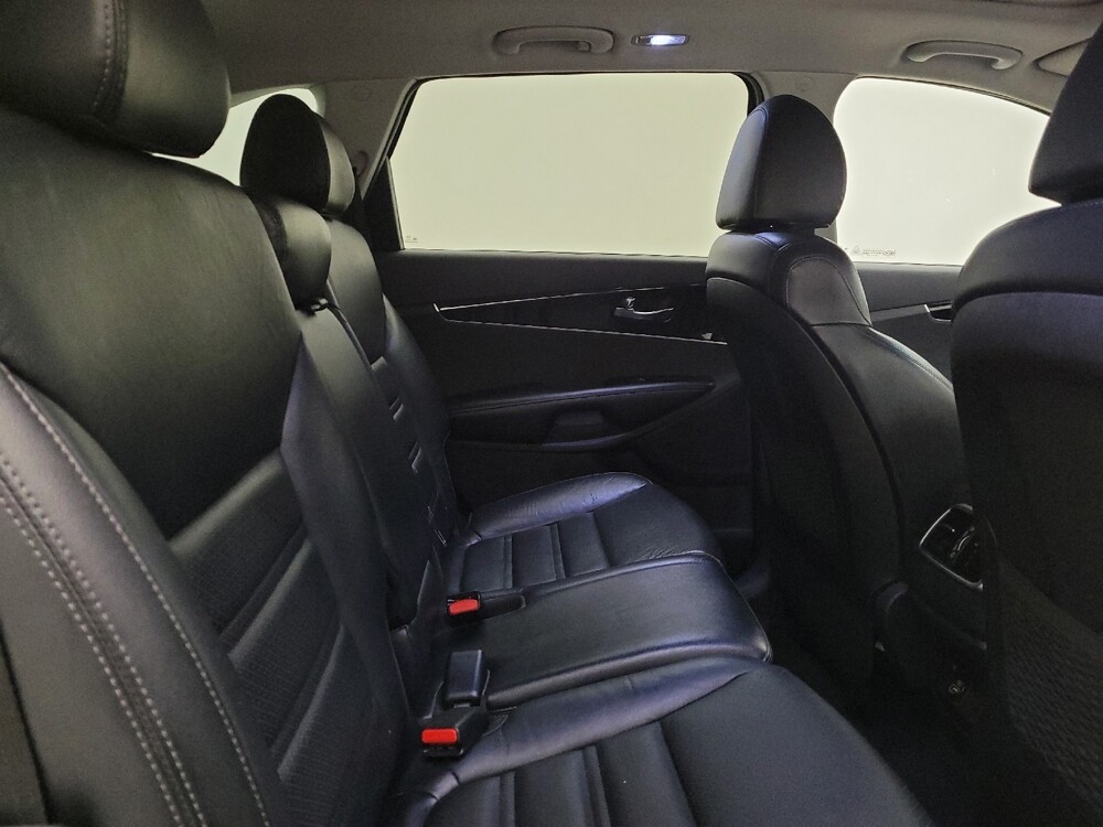 2020 Kia Sorento in Cincinnati, OH 45255 - 18120296 19
