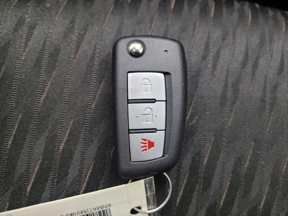 2019 Nissan Rogue in Maple Heights, OH 44137 - 18120298 32