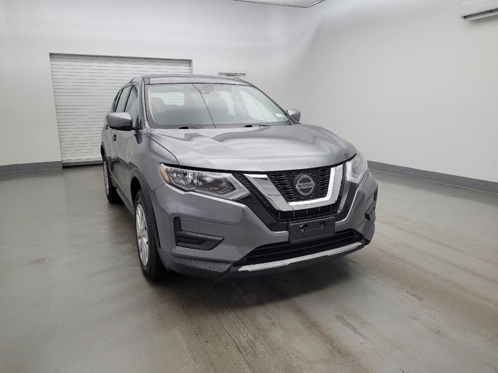 2019 Nissan Rogue in Maple Heights, OH 44137 - 18120298 14