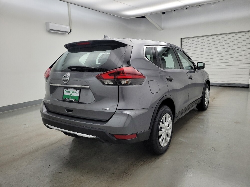 2019 Nissan Rogue in Maple Heights, OH 44137 - 18120298 9