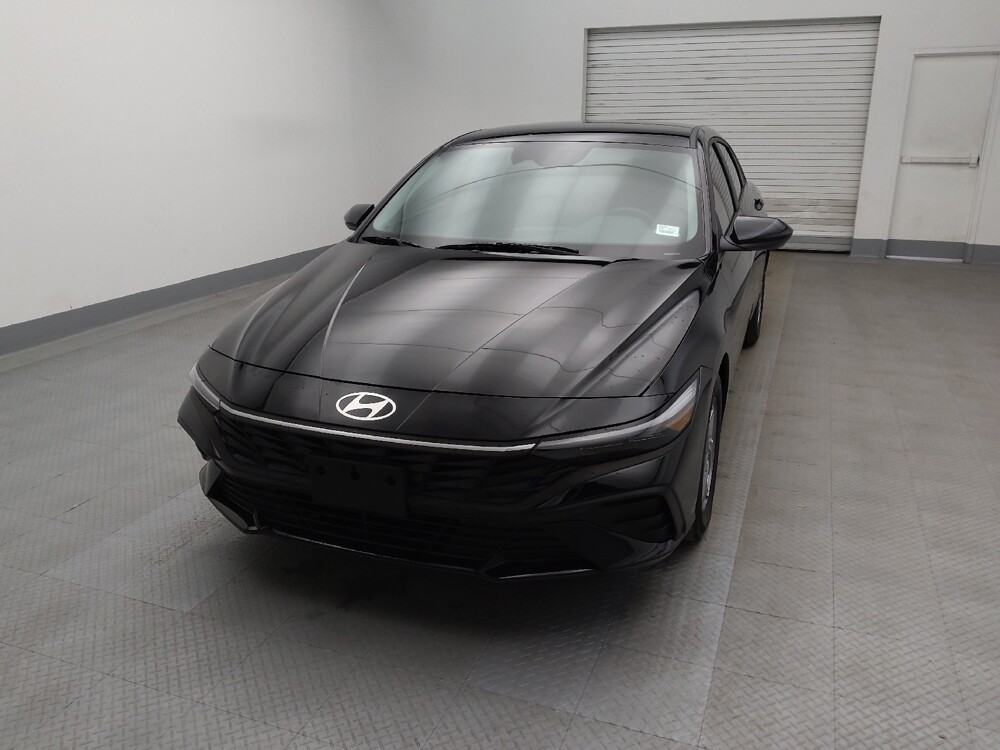 2025 Hyundai Elantra in Lakewood, CO 80215 - 18120299 15