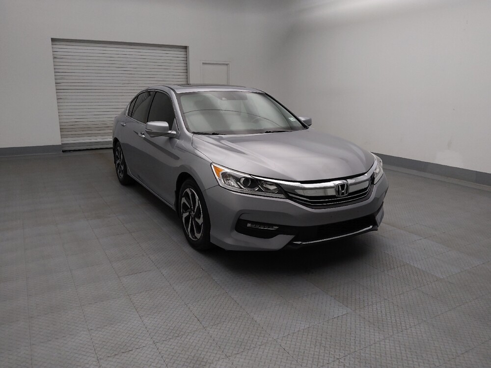 2017 Honda Accord in Lakewood, CO 80215 - 18120301 13