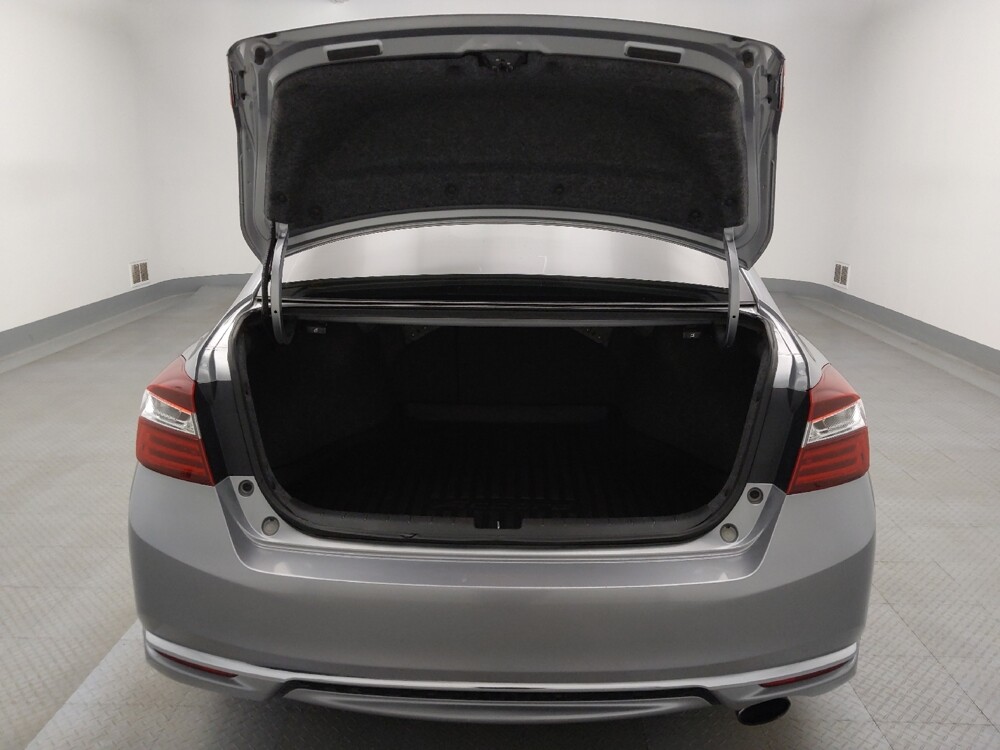 2017 Honda Accord in Lakewood, CO 80215 - 18120301 29