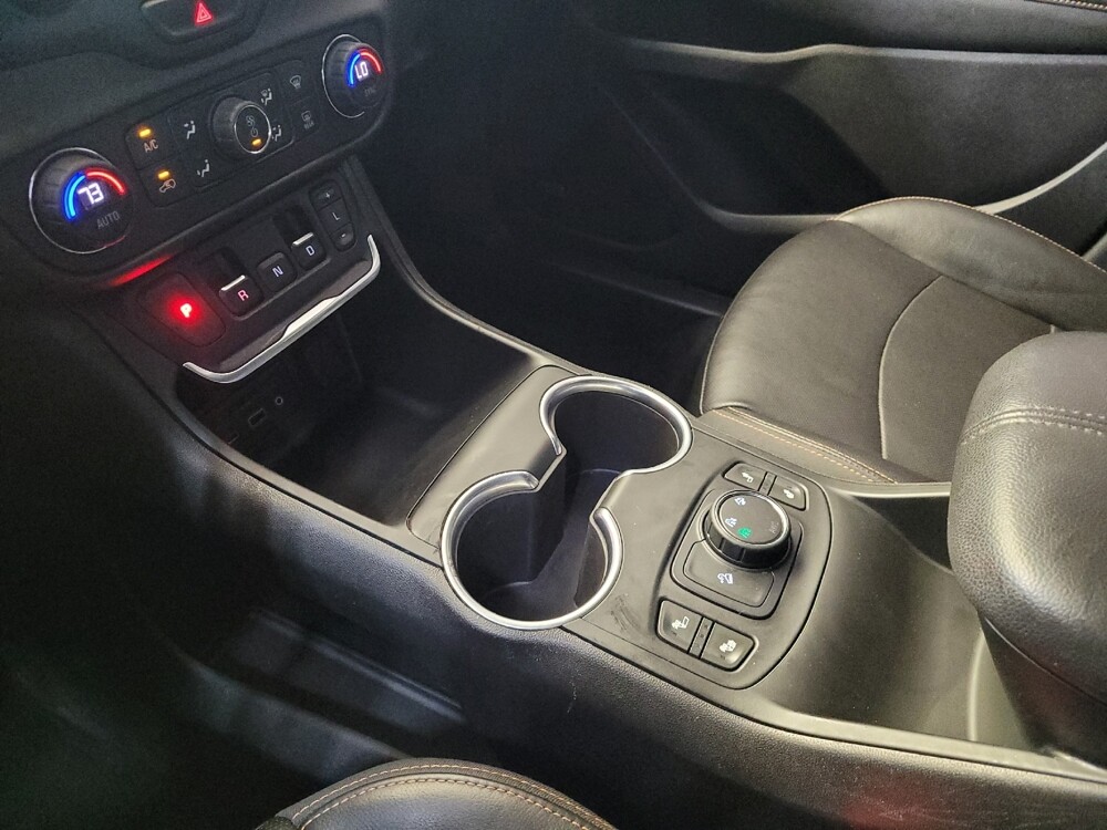 2018 GMC Terrain in Maple Heights, OH 44137 - 18120302 26