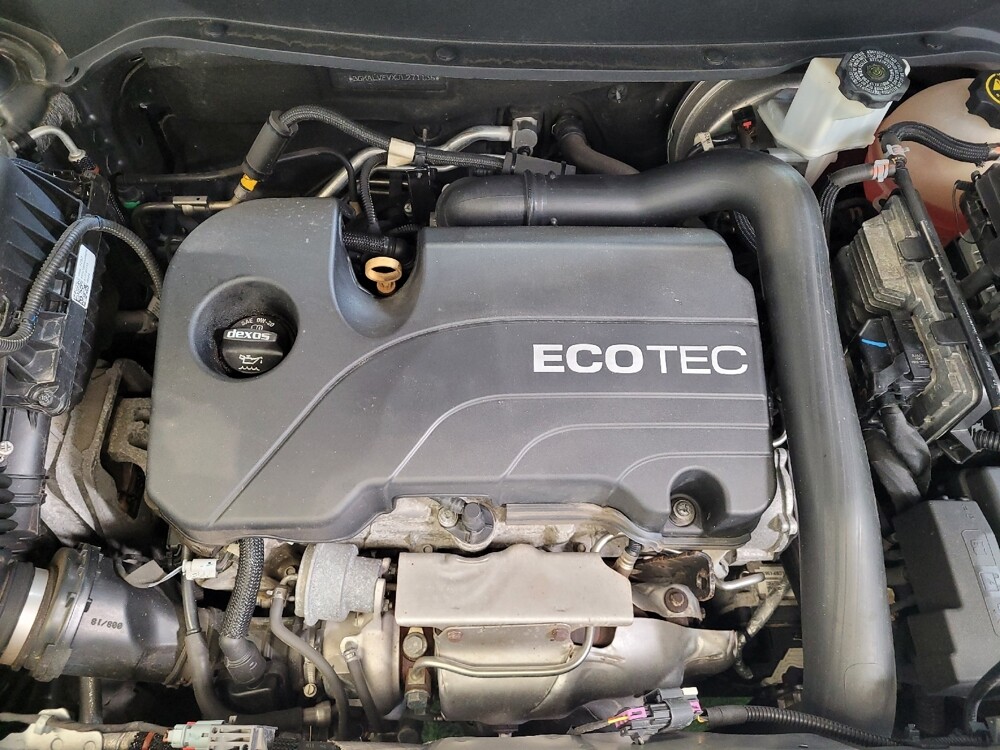 2018 GMC Terrain in Maple Heights, OH 44137 - 18120302 30