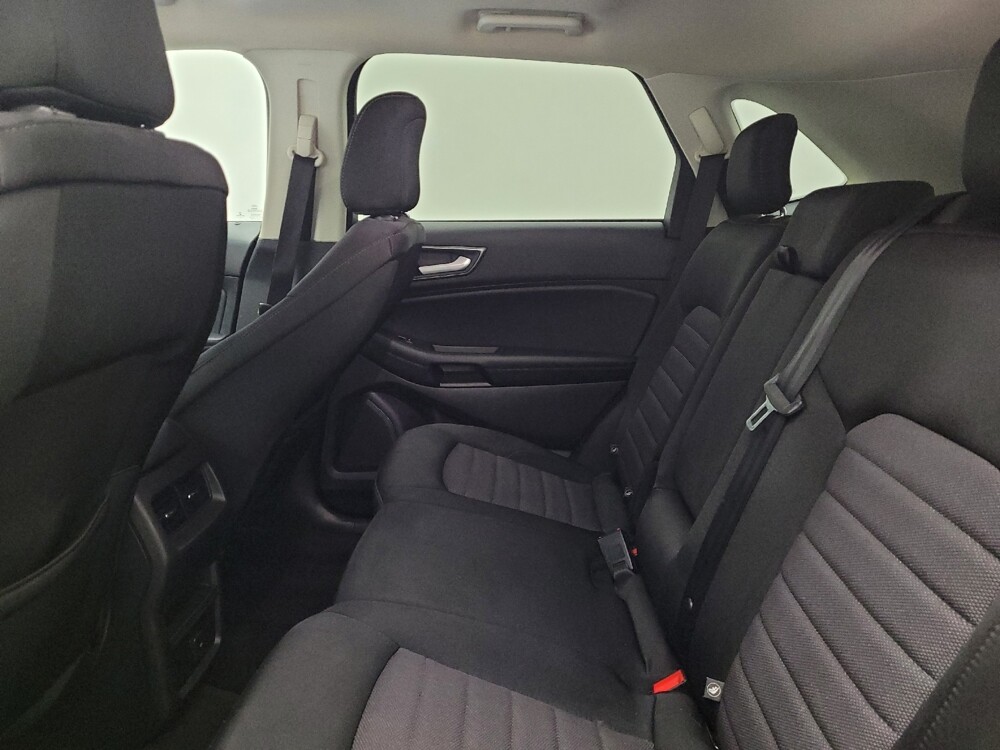 2020 Ford Edge in Columbus, OH 43228 - 18120303 18