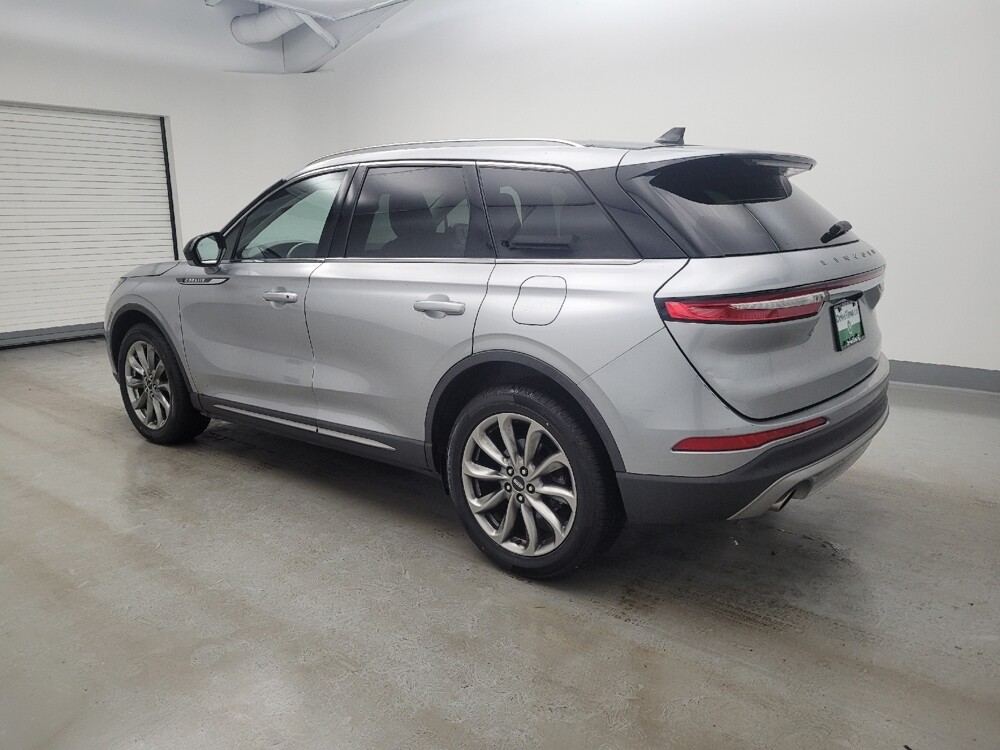 2021 Lincoln Corsair in Maple Heights, OH 44137 - 18120304 3