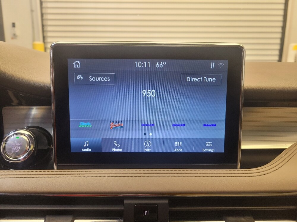 2021 Lincoln Corsair in Maple Heights, OH 44137 - 18120304 25