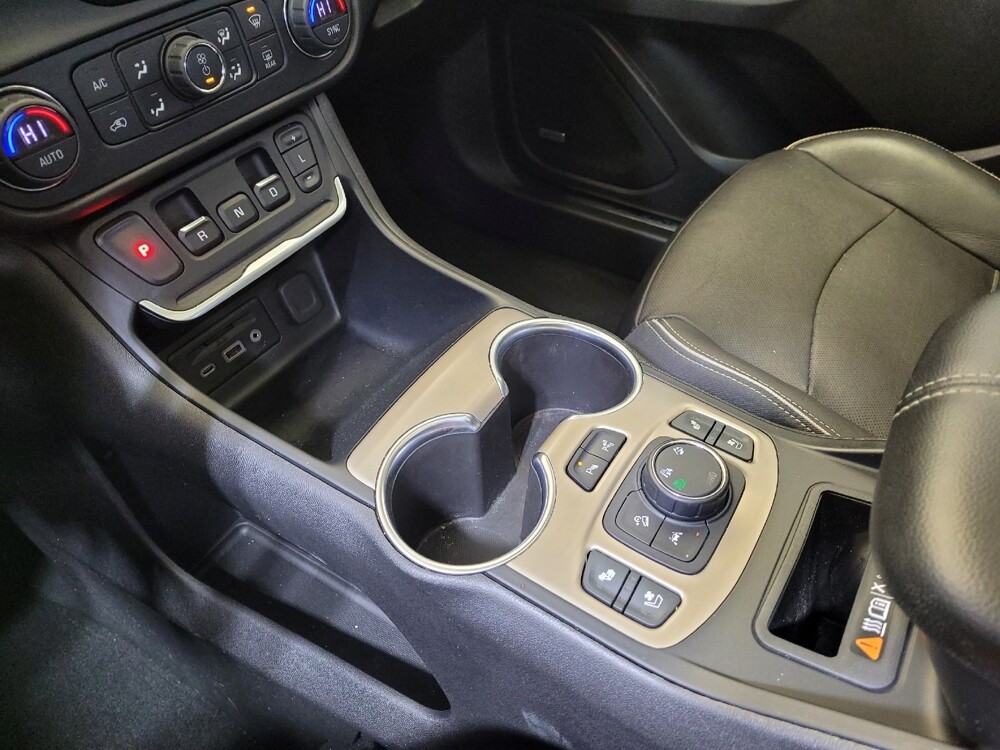 2018 GMC Terrain in Maple Heights, OH 44137 - 18120305 26