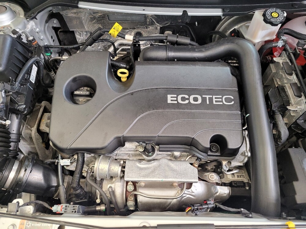 2022 Chevrolet Equinox in Maple Heights, OH 44137 - 18120307 30