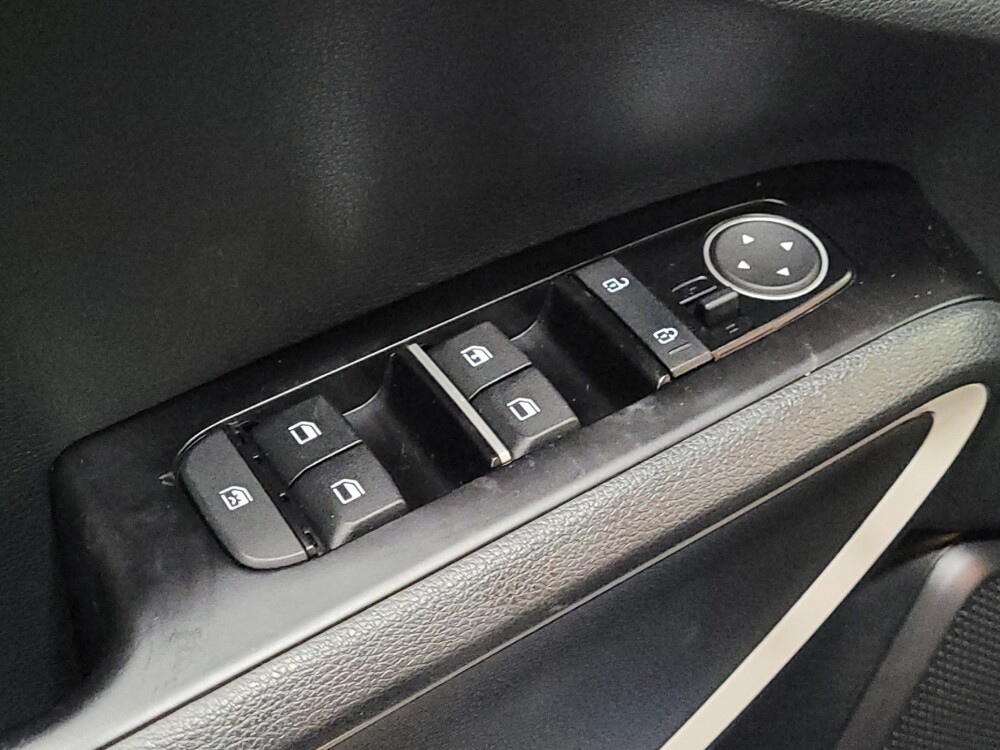 2023 Kia Soul in Williamstown, NJ 8094 - 18120310 27