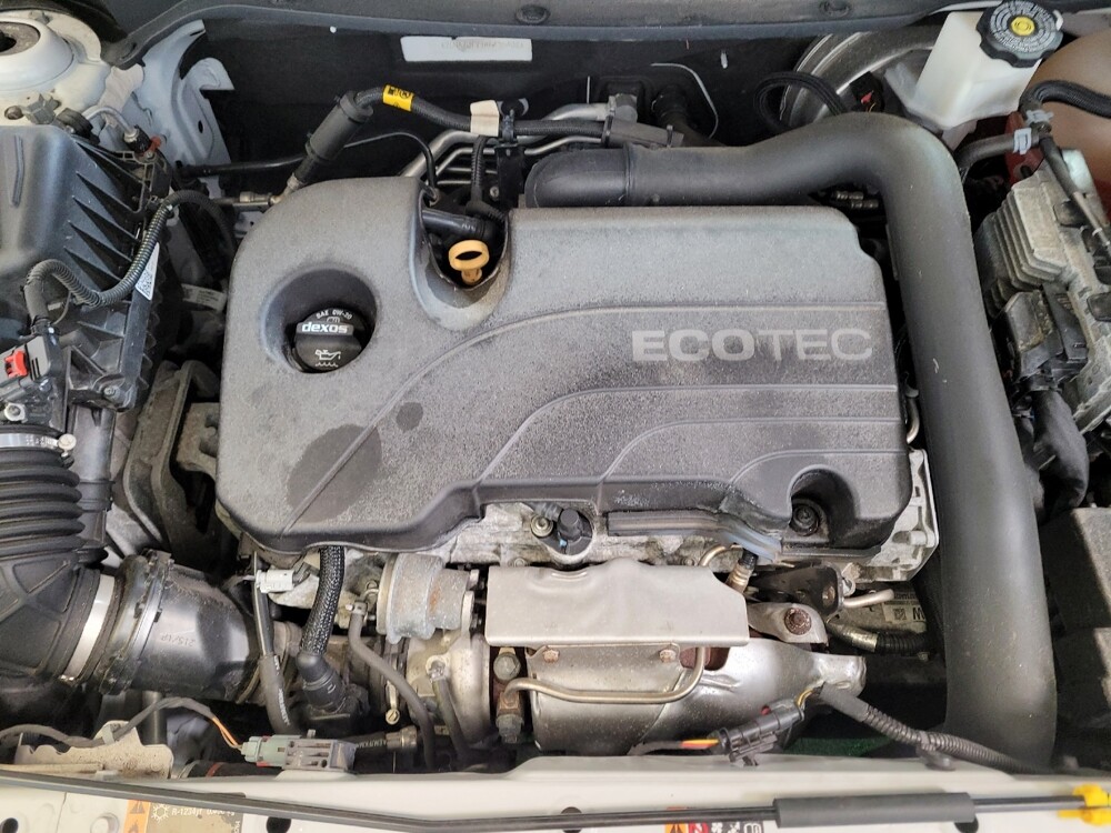 2019 Chevrolet Equinox in Maple Heights, OH 44137 - 18120311 30