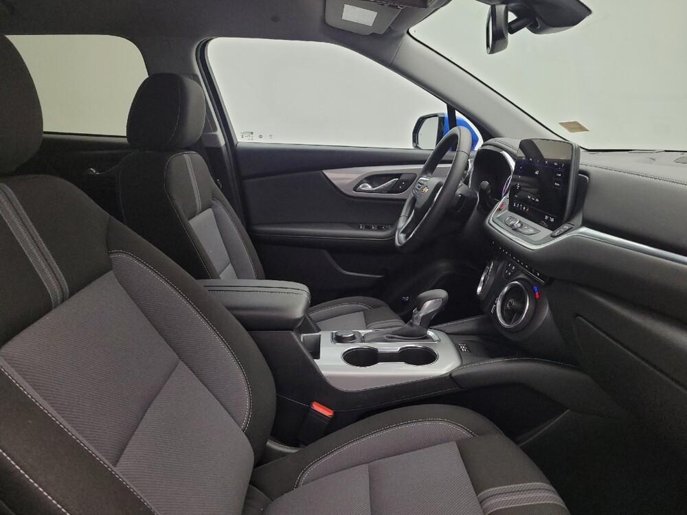 2024 Chevrolet Blazer in Maple Heights, OH 44137 - 18120313 21