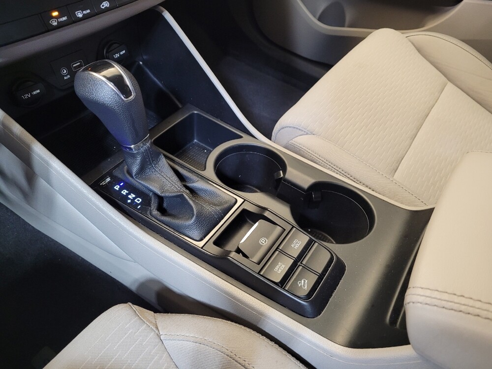 2021 Hyundai Tucson in Columbus, OH 43228 - 18120315 26