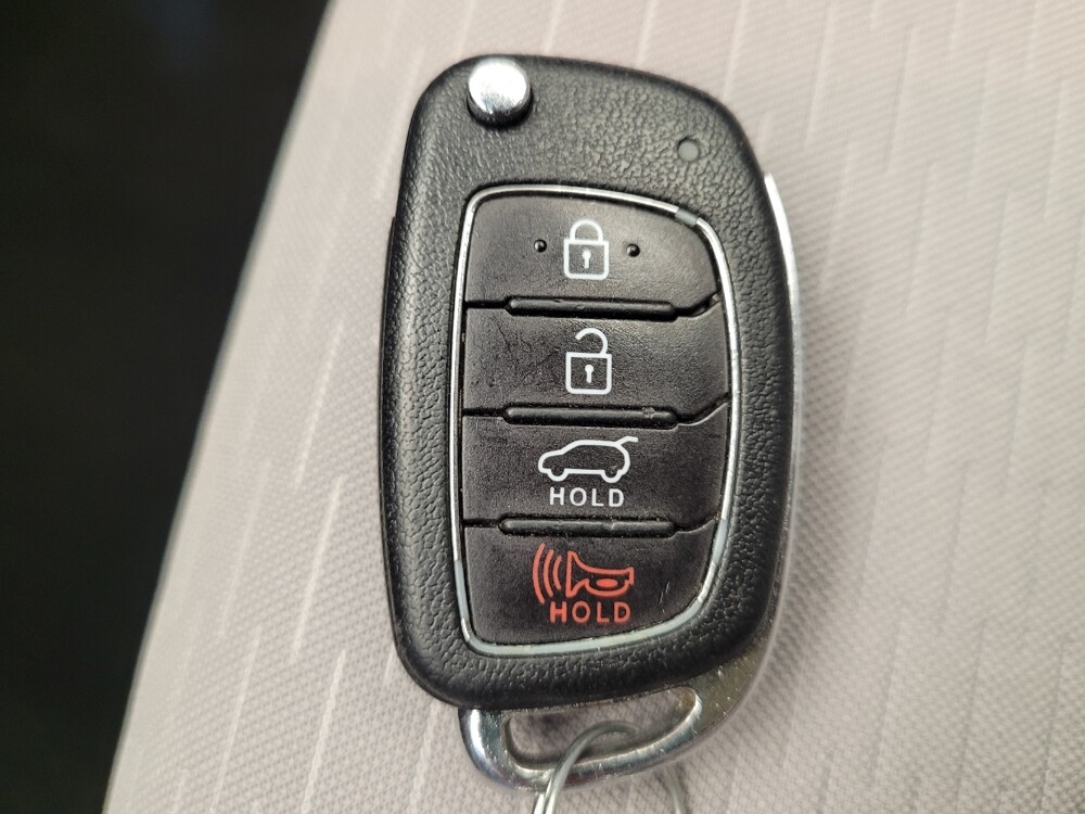 2021 Hyundai Tucson in Columbus, OH 43228 - 18120315 32